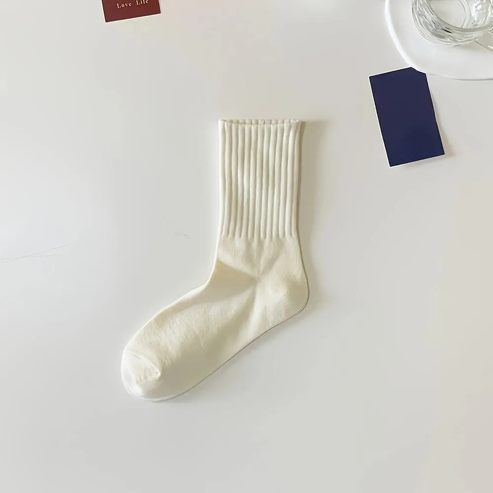 Unisex Socks - Solid Colors - Breathable & Comfortable - Ideal for Everyday Use