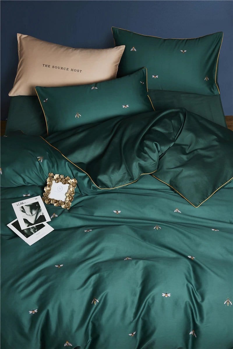 Bee Green Duvet Cover Set - Egyptian Cotton | Cheerful green hue - Soft and breathable for everyday comfort