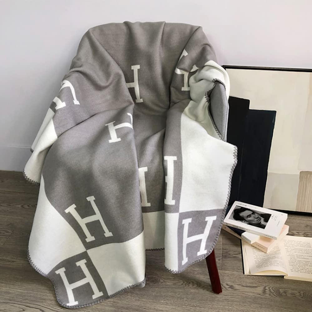 Stylish Luxury Wool Cashmere Blanket | Super Soft and Luxurious - Perfect for a comfortable and stylish experience