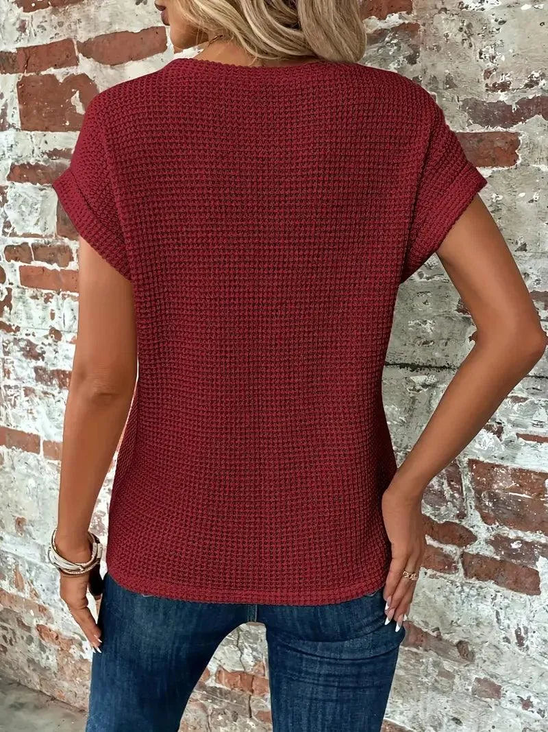 Knitted T-shirt - Casual - Breathable Material - Perfect for Everyday Use