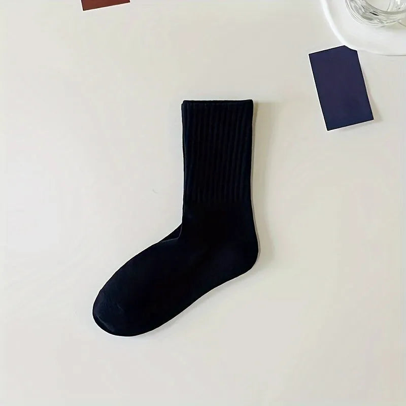 Unisex Socks - Solid Colors - Breathable & Comfortable - Ideal for Everyday Use