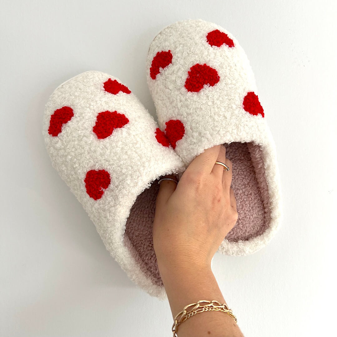 Loving Heart Slippers | White - Cute and Comfortable - Perfect Gift for Winter