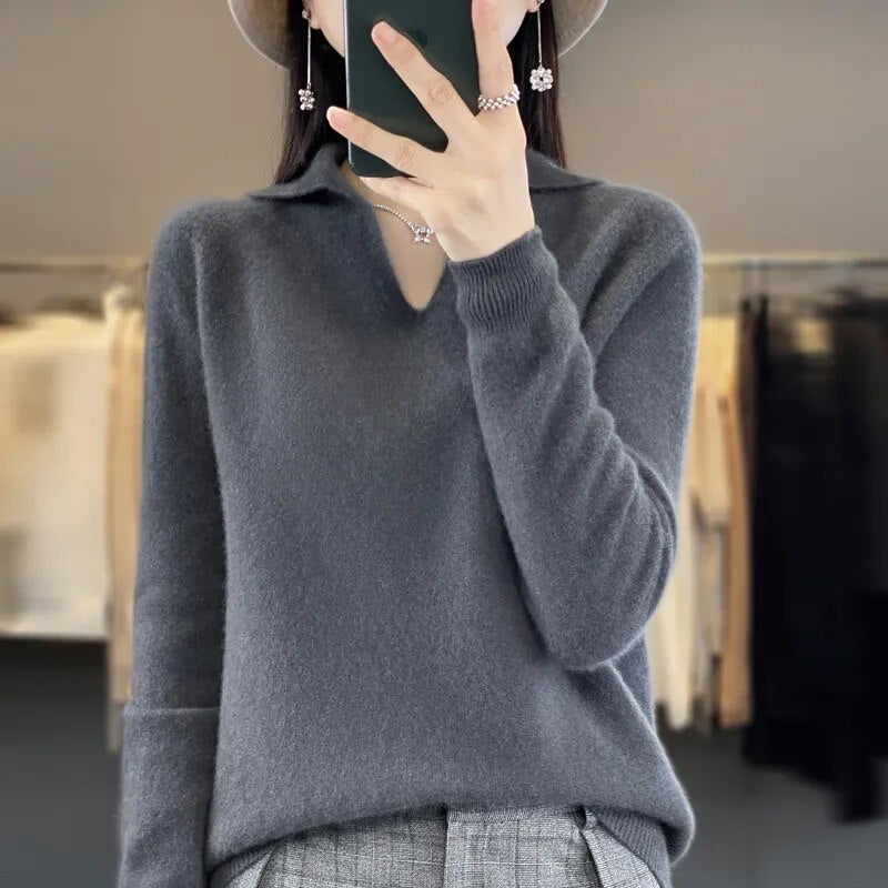 Merino wool sweater with collar