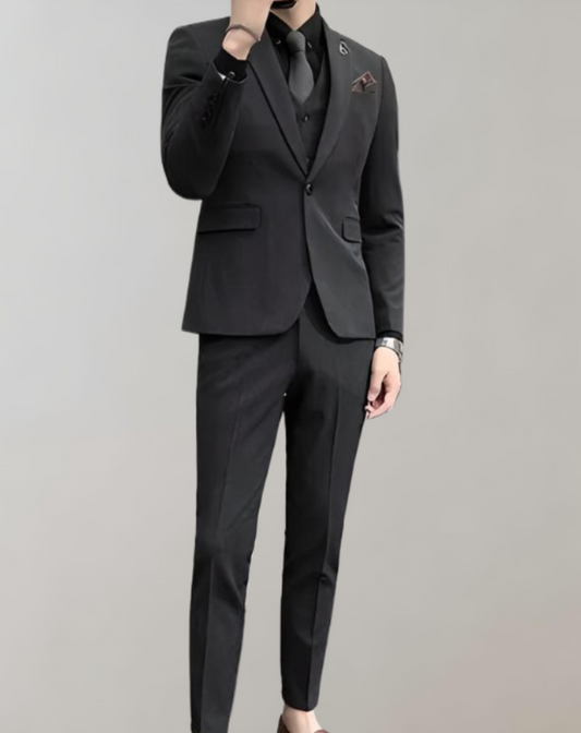 3 piece set of men's single breasted business suit with a notched collar combined with formal trousers with pockets