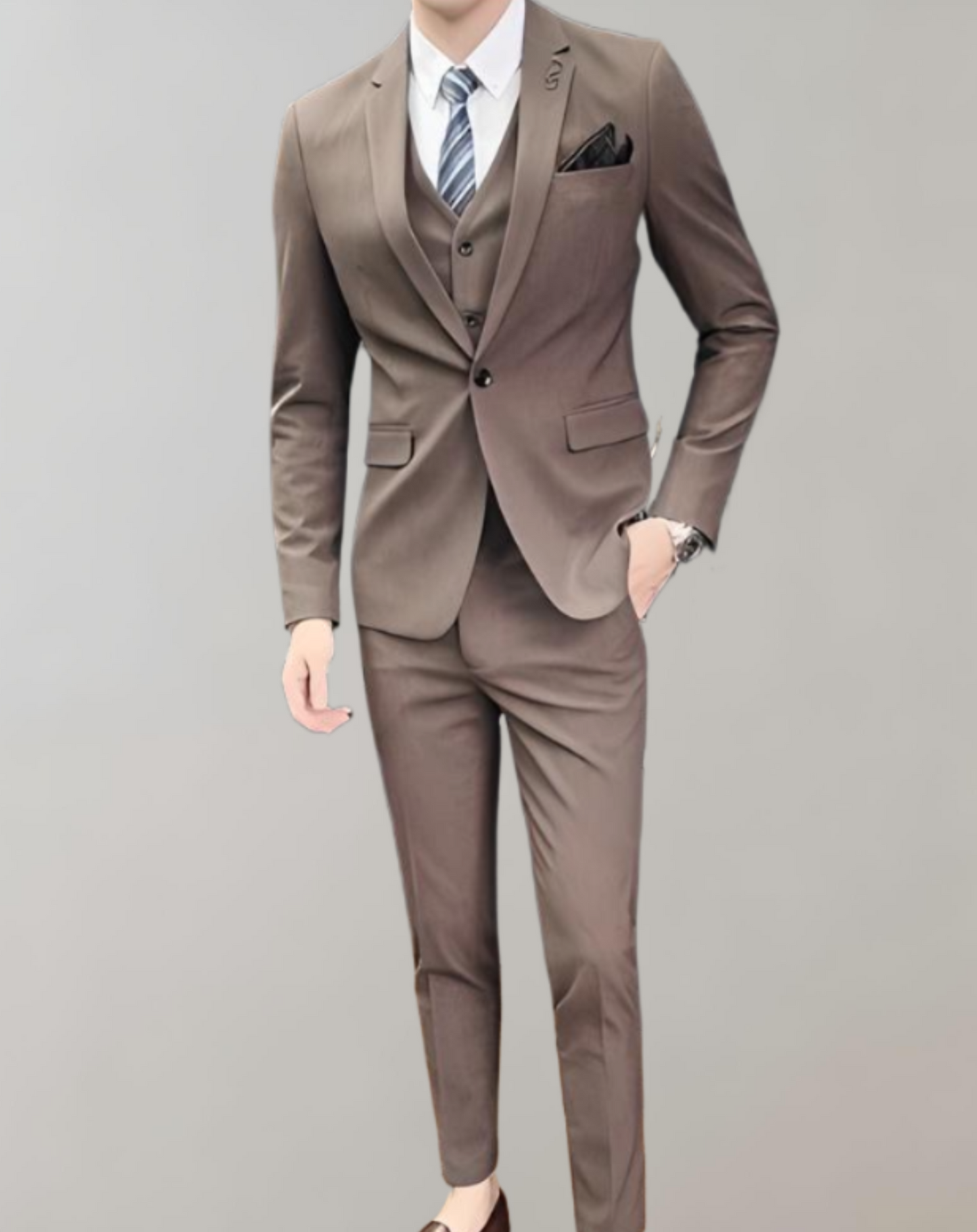 3 piece set of men's single breasted business suit with a notched collar combined with formal trousers with pockets