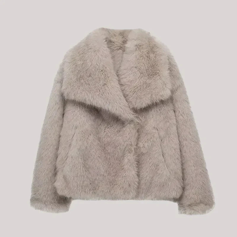 Warm Fur Coat for Women | Luxury and Comfort - Perfect for Winter