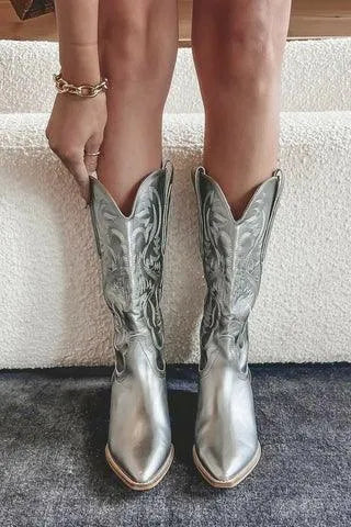 Cowboy Boots Women - Jada - Cool and Chic - Suitable for All Seasons