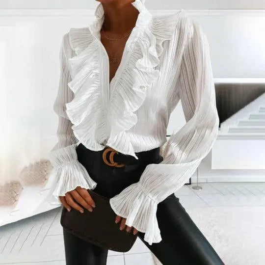 Hannie - Blouse with ruffles and long sleeves