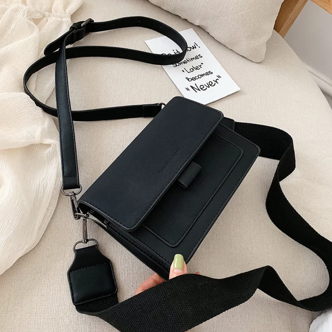 Kristel Crossbody Bag | With handy flip opening