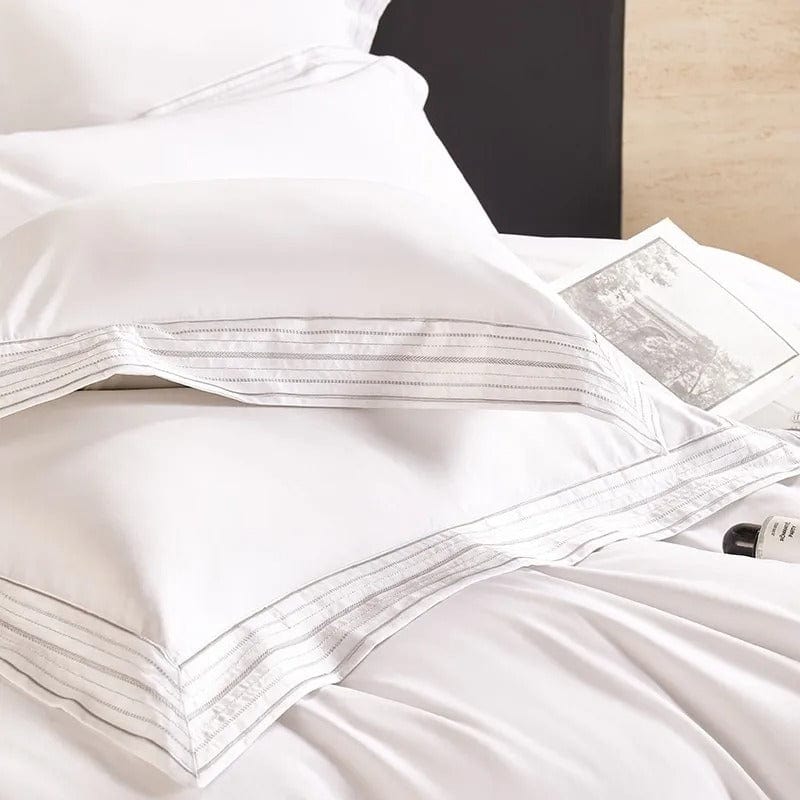 Luxury White Duvet Cover Set (Egyptian Cotton) | Premium Egyptian Cotton - Crisp White Colour - Perfect for a Sophisticated Bedroom