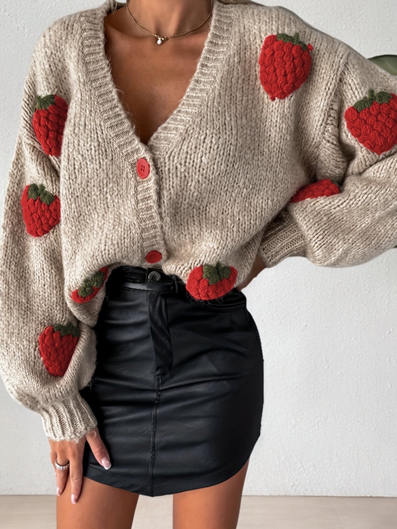 V-neck Women's sweater | strawberry pattern - long sleeves - autumn/winter