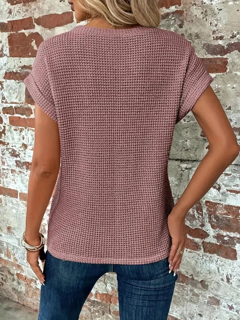 Knitted T-shirt - Casual - Breathable Material - Perfect for Everyday Use