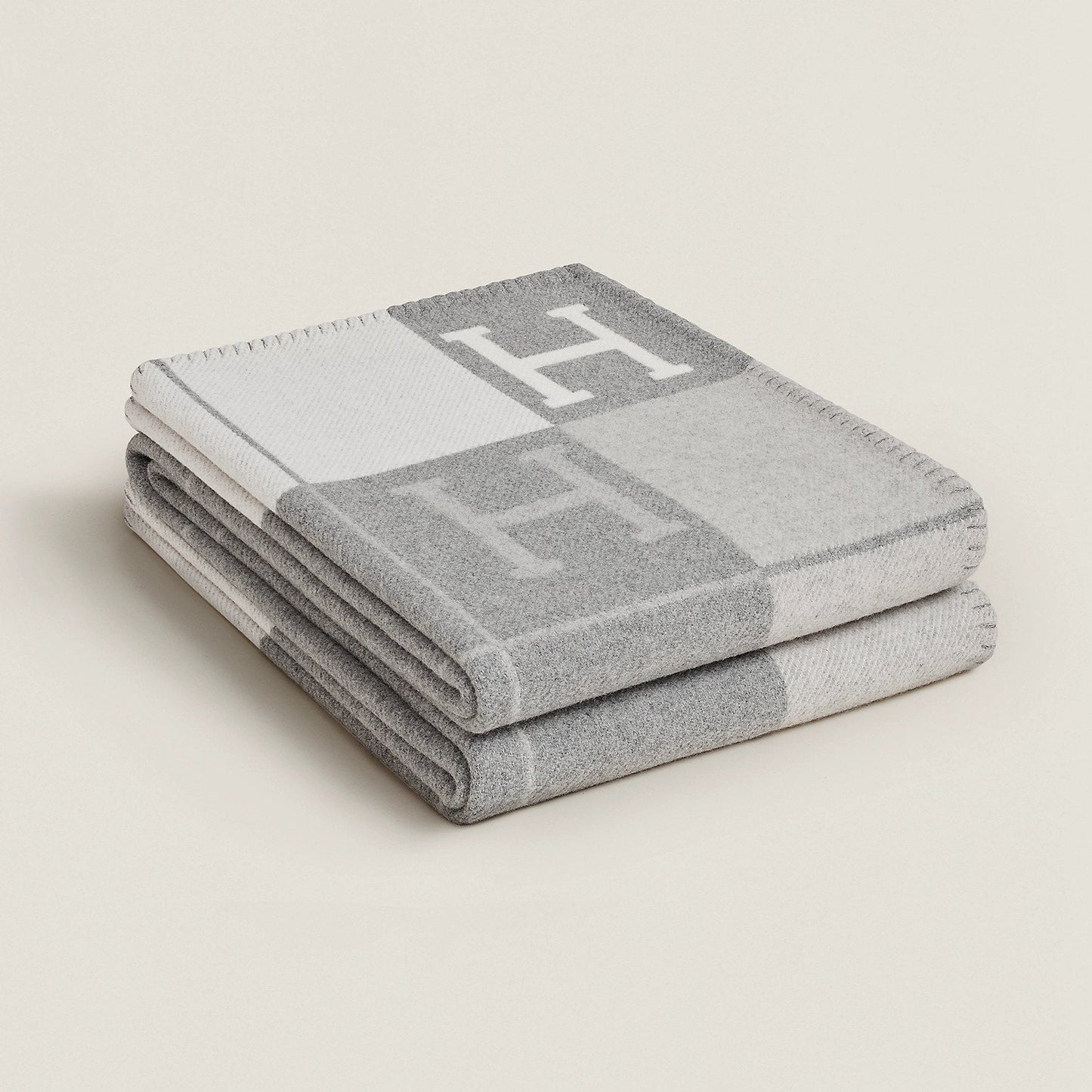 Stylish Luxury Wool Cashmere Blanket | Super Soft and Luxurious - Perfect for a comfortable and stylish experience