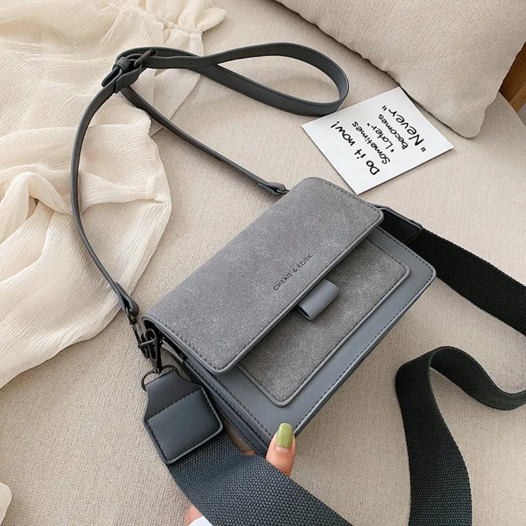 Kristel Crossbody Bag | With handy flip opening