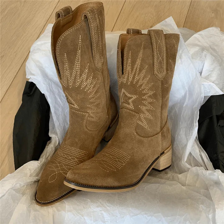 Cowboy Boots Women - Jada - Cool and Chic - Suitable for All Seasons