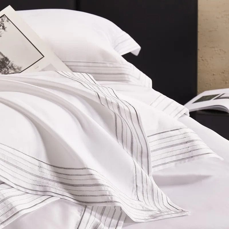 Luxury White Duvet Cover Set (Egyptian Cotton) | Premium Egyptian Cotton - Crisp White Colour - Perfect for a Sophisticated Bedroom