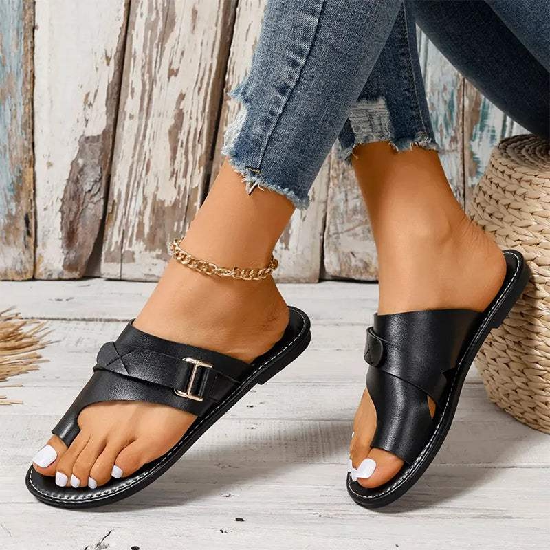 Ladies Leather Sandals