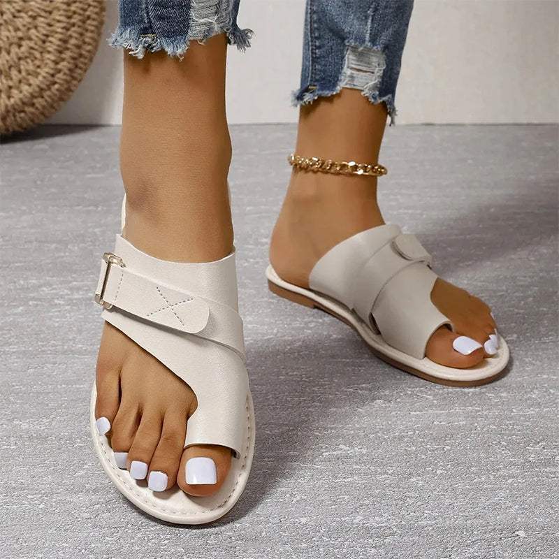 Ladies Leather Sandals