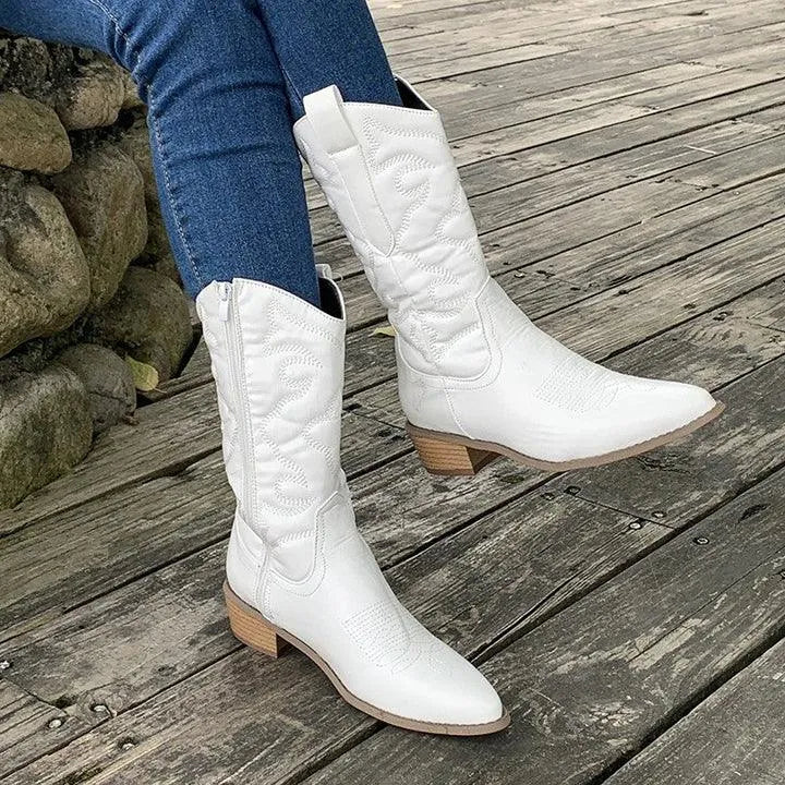 Cowboy Boots Women - Jada - Cool and Chic - Suitable for All Seasons